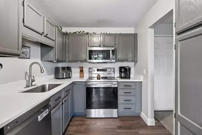 7624 157th Street W #307, Apple Valley, MN 55124 - Photo 7