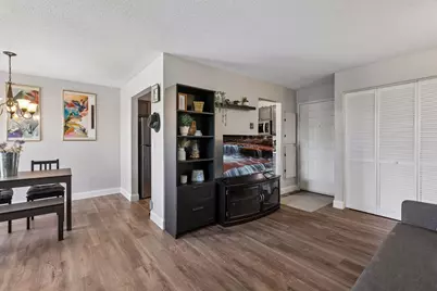 7624 157th Street W #307, Apple Valley, MN 55124 - Photo 5