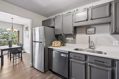 7624 157th Street W #307, Apple Valley, MN 55124 - Photo 9