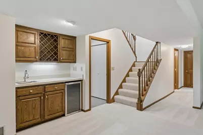9526 Woodbridge Road, Bloomington, MN 55438 - Photo 27