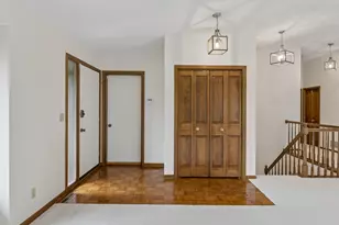9526 Woodbridge Rd, Bloomington, MN 55438 - Photo 5