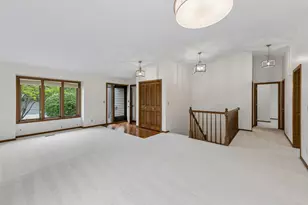 9526 Woodbridge Rd, Bloomington, MN 55438 - Photo 15