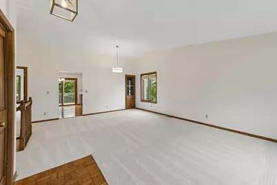 9526 Woodbridge Road, Bloomington, MN 55438 - Photo 7