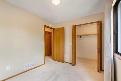 7638 13th Street N, Oakdale, MN 55128 - Photo 25