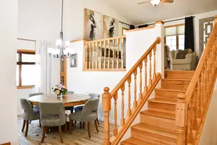 885 Briarwood Dr, Worthington, MN 56187 - Photo 9