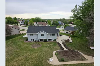 885 Briarwood Drive, Worthington, MN 56187 - Photo 33