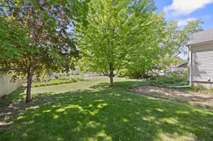 8218 Nicollet Ave S, Bloomington, MN 55420 - Photo 17