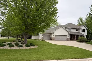 1511 3rd St NE, Willmar, MN 56201 - Photo 1