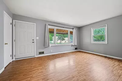 5422 Madison Street NE, Fridley, MN 55421 - Photo 5