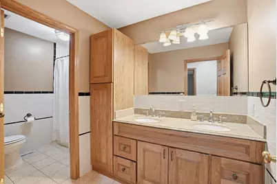 870 County Road F E, Vadnais Heights, MN 55127 - Photo 37
