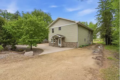 870 County Road F E, Vadnais Heights, MN 55127 - Photo 43
