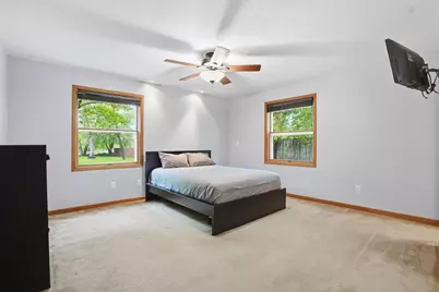 870 County Road F E, Vadnais Heights, MN 55127 - Photo 17