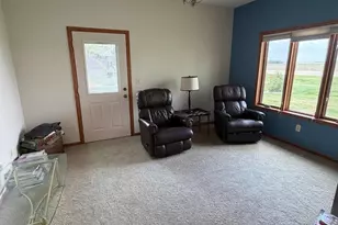 1636 Thunderbird Rd, Marshall, MN 56258 - Photo 9