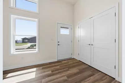 4312 23rd Avenue S, Moorhead, MN 56560 - Photo 3