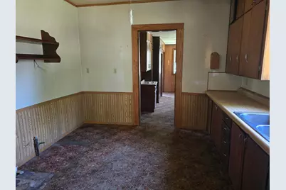 410 E Ciro Street, Truman, MN 56088 - Photo 13