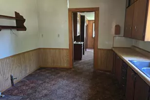 410 E Ciro St, Truman, MN 56088 - Photo 13