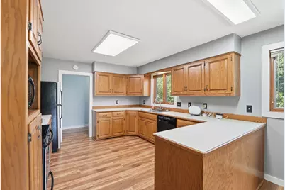 817 24th Avenue SW, Willmar, MN 56201 - Photo 17