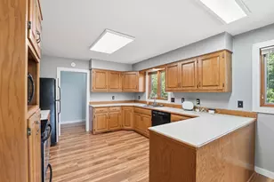 817 24th Ave SW, Willmar, MN 56201 - Photo 17