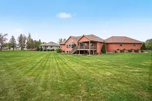 903 Fairway Dr, Pipestone, MN 56164 - Photo 47