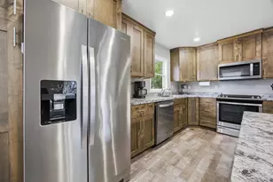 911 18th St N, Moorhead, MN 56560 - Photo 11