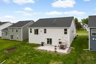 22924 Marie Pl, Rogers, MN 55374 - Photo 27
