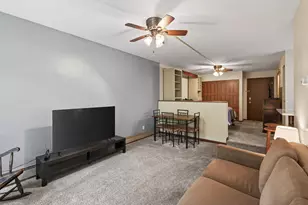1601 N Innsbruck Dr, Fridley, MN 55432 - Photo 7