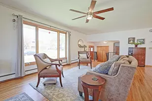 716 Eldridge Ave E, Maplewood, MN 55117 - Photo 7