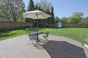 716 Eldridge Ave E, Maplewood, MN 55117 - Photo 17