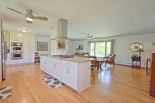 716 Eldridge Ave E, Maplewood, MN 55117 - Photo 9