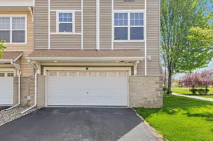 1802 Colonial Ln, Chanhassen, MN 55317 - Photo 29