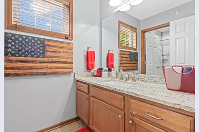 1802 Colonial Lane #1, Chanhassen, MN 55317 - Photo 19