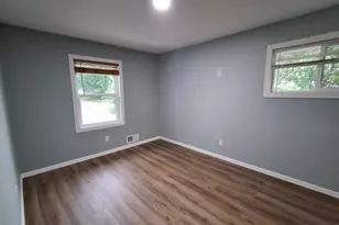 5637 Emerson Ave N, Brooklyn Center, MN 55419 - Photo 11