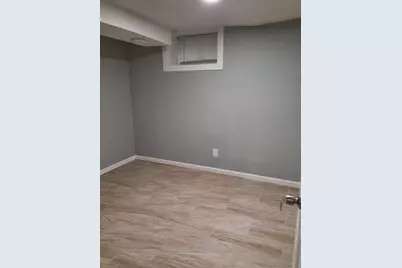 5637 Emerson Avenue N, Brooklyn Center, MN 55419 - Photo 9