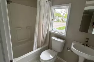 944 N Rosemary Ave, Fergus Falls, MN 56537 - Photo 17