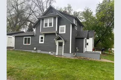 944 N Rosemary Avenue, Fergus Falls, MN 56537 - Photo 3