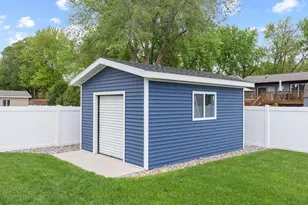 600 Elizabeth St, Marshall, MN 56258 - Photo 83