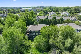 671 Willoughby Way E, Minnetonka, MN 55305 - Photo 59