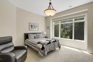 671 Willoughby Way E, Minnetonka, MN 55305 - Photo 41