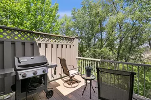 671 Willoughby Way E, Minnetonka, MN 55305 - Photo 17