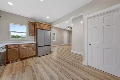 515 Benzel Avenue SW, Madelia, MN 56062 - Photo 17