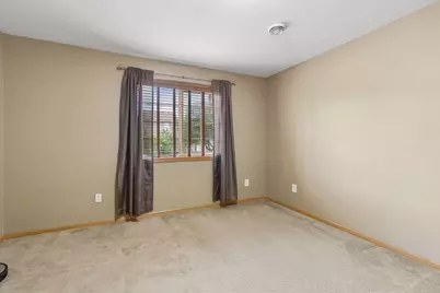 909 Basenji Curve, Shakopee, MN 55379 - Photo 27