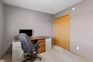 909 Basenji Curve, Shakopee, MN 55379 - Photo 21
