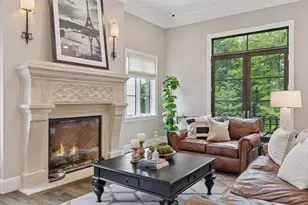 405 Carpenters Pt, Wayzata, MN 55391 - Photo 7