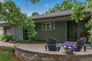 1842 Beecher Dr, Eagan, MN 55122 - Photo 5