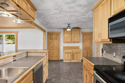 18774 Jordan Trail, Lakeville, MN 55044 - Photo 9