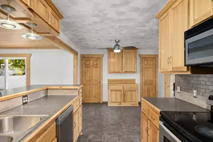 18774 Jordan Trail, Lakeville, MN 55044 - Photo 11