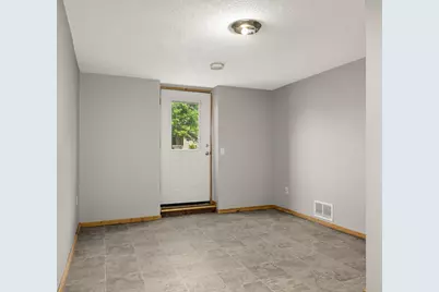 18774 Jordan Trail, Lakeville, MN 55044 - Photo 21