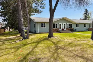 330 Jefferson Ave, Pine River, MN 56474 - Photo 1