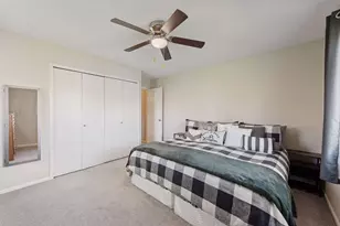 8646 S Maplebrook Cir, Brooklyn Park, MN 55445 - Photo 11