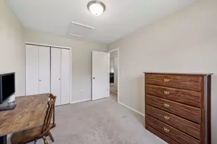 8646 S Maplebrook Cir, Brooklyn Park, MN 55445 - Photo 13